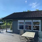 Hébergement de vacances Exclusive Fjordside Villa With Swimming Pool, Sauna, Jacuzzi And Boat Hire *