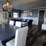 Hébergement de vacances Exclusive Fjordside Villa With Swimming Pool, Sauna, Jacuzzi And Boat Hire Sveio